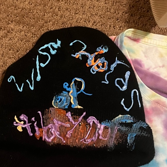 Funny Y2k Reference Meme ‘If The Light Isn’t Off, It’s On’ Painted Set by Sara - Picture 5 of 5